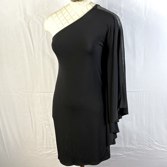 Allen B. By Allen Schwartz Black one Shoulder Drape Dress. Size XS Like New - Picture 9 of 9